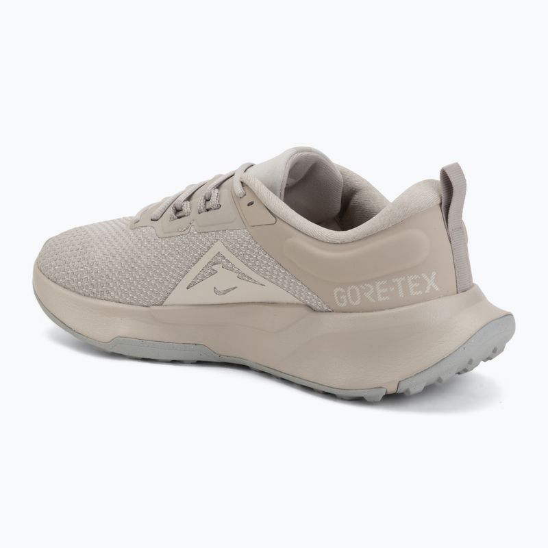 Pánské běžecké boty Nike Juniper Trail 2 GORE-TEX cream Ii/light orewood brown 3
