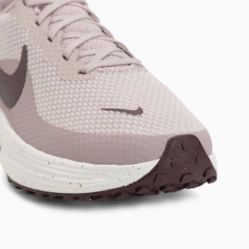 Dámské běžecké boty Nike Revolution 8 SE silt red/white-particle rose-tattoo 7