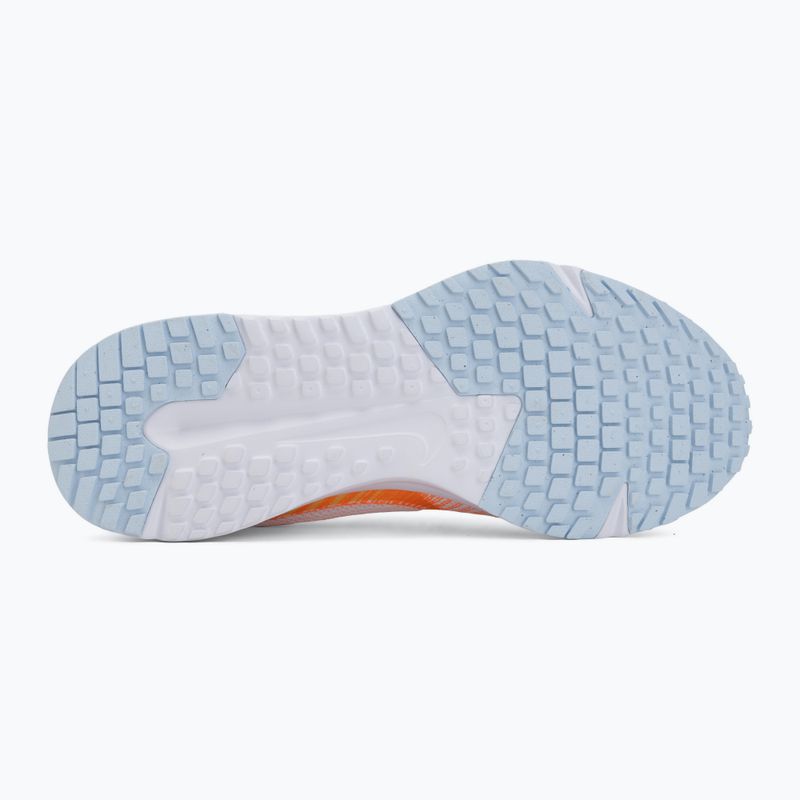 Pánské běžecké boty Nike Run Defy white/topaz gold/blue crystal 4