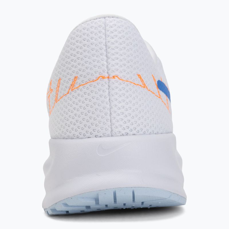 Pánské běžecké boty Nike Run Defy white/topaz gold/blue crystal 6