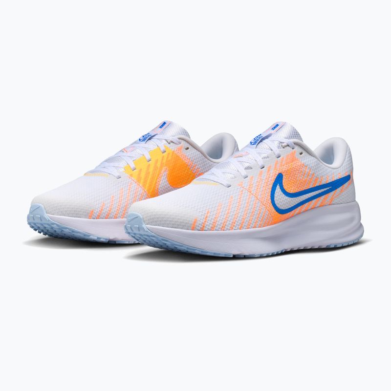 Pánská běžecká obuv Nike Run Defy white/topaz gold/blue crystal 3