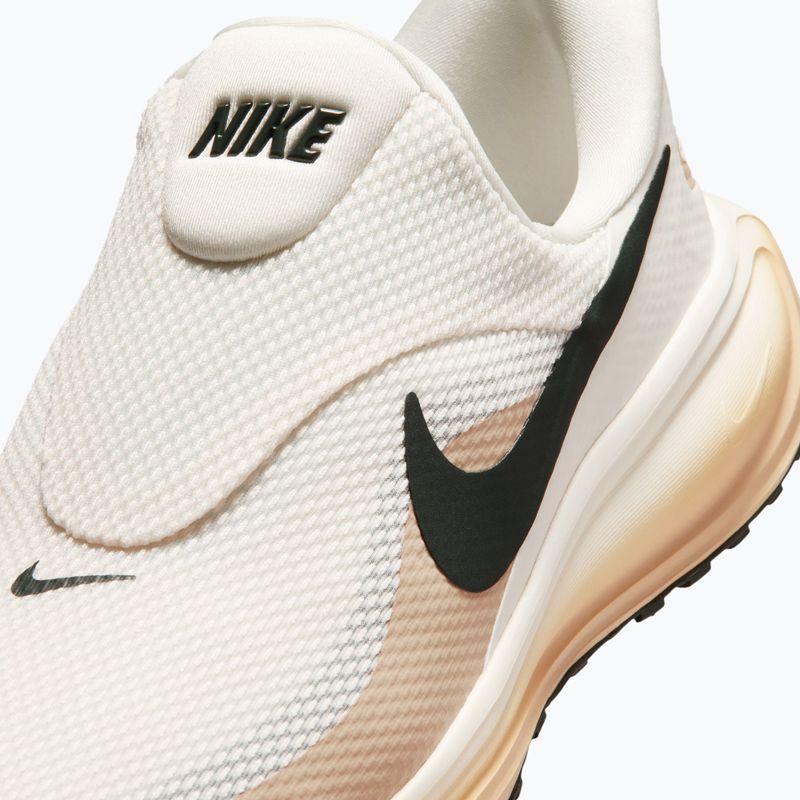Pánské běžecké boty Nike Revolution 8 EasyOn pale ivory/sail/linen/black spruce 3