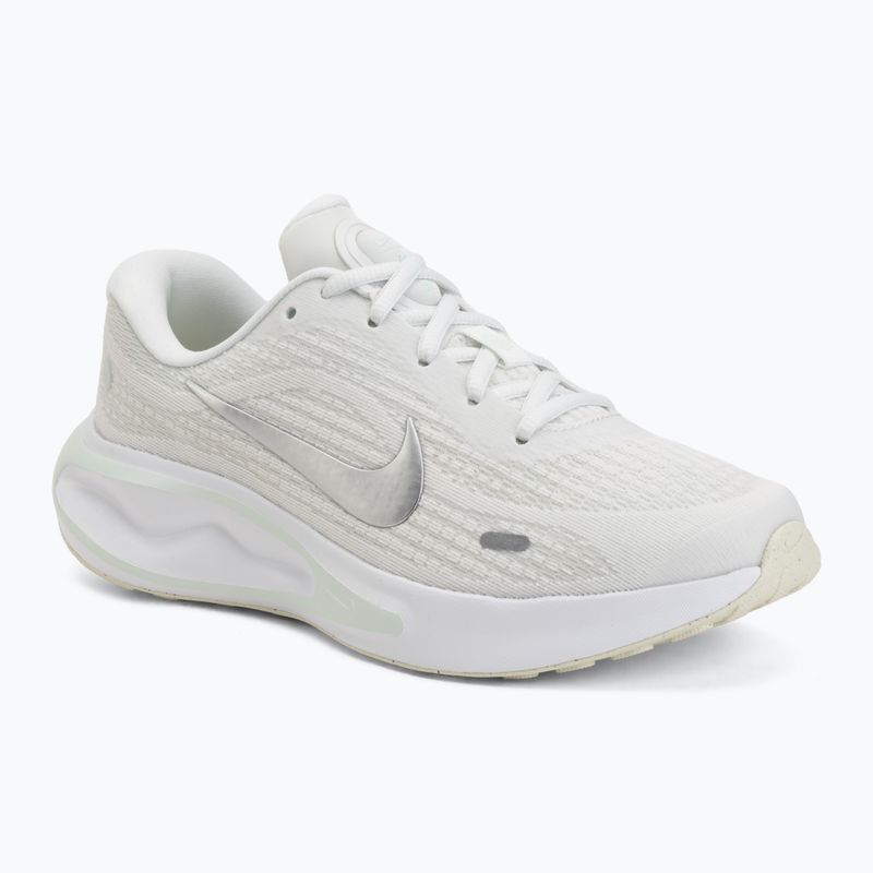 Dámské běžecké boty Nike Journey Run summit white/metallic silver