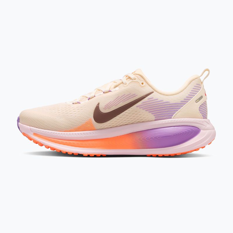 Dámské běžecké boty Nike Vomero 18 chalk/pink foam/bright violet/tattoo 2