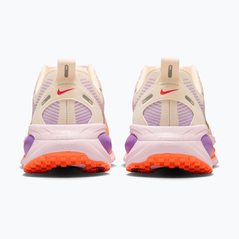 Dámské běžecké boty Nike Vomero 18 chalk/pink foam/bright violet/tattoo 4