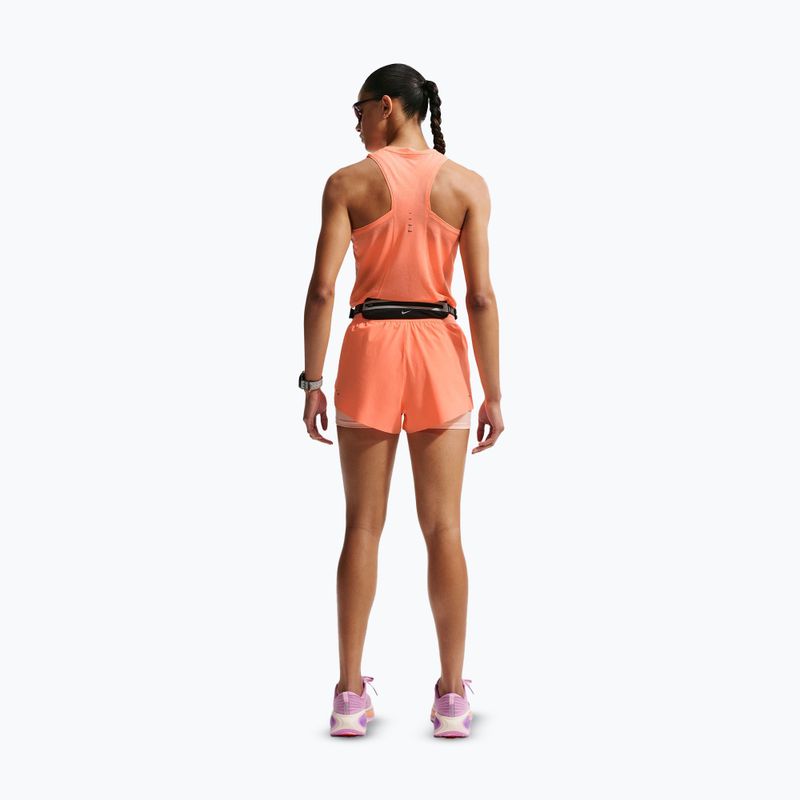 Dámské běžecké šortky Nike Swift Mid-Rise 2in1 orange pulse 3