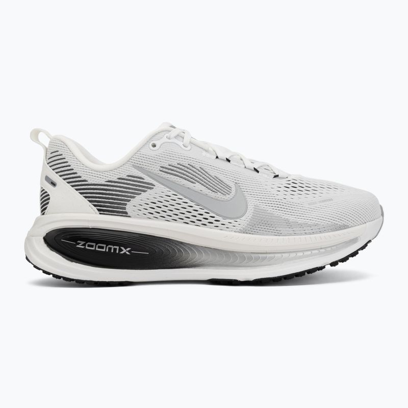 Pánské běžecké boty Nike Vomero 18 summit white/metallic silver-black 2