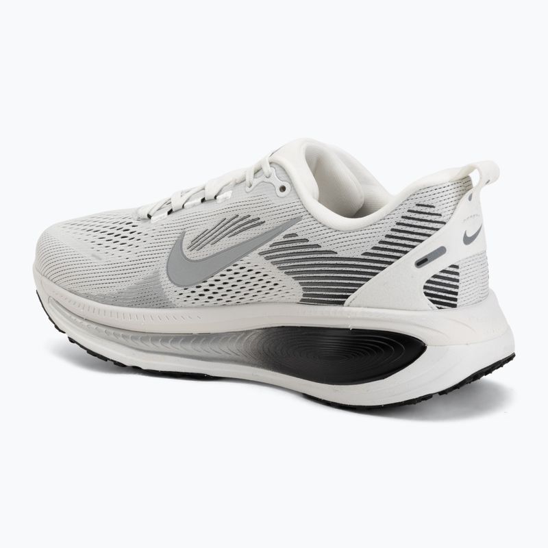 Pánské běžecké boty Nike Vomero 18 summit white/metallic silver-black 3