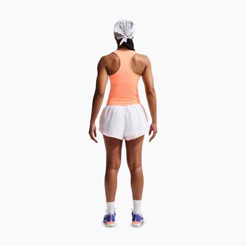 Dámské běžecké šortky Nike Tempo Swoosh Dri-Fit Mid-Rise Brief-Lined white/orange pulse/black 3