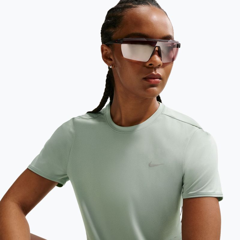 Dámské běžecké tričko Nike Swift Dri-Fit steam 5