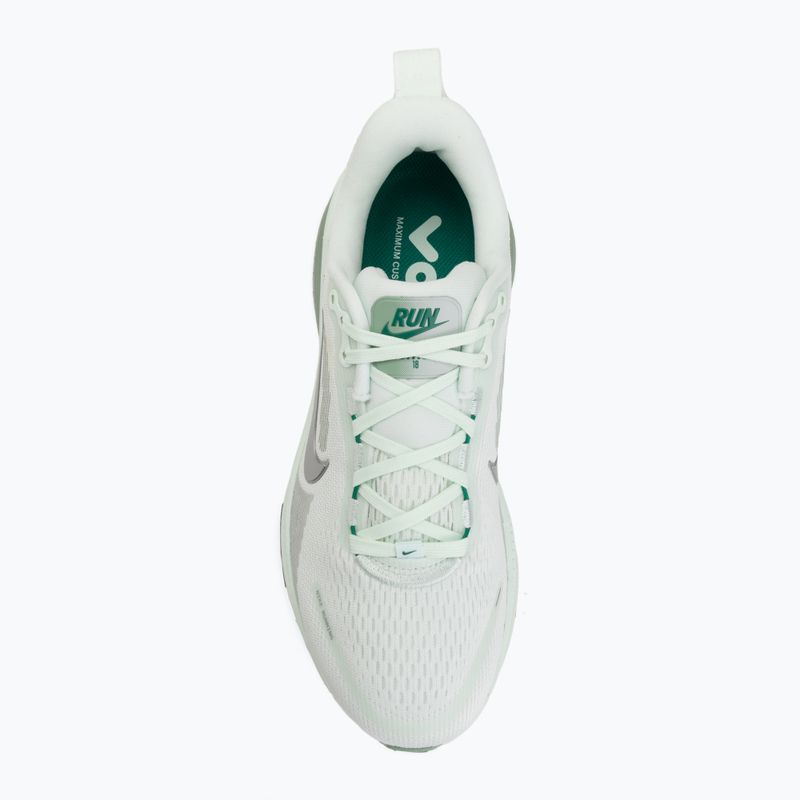 Dámské běžecké boty Nike Vomero 18 barely green/steam/metallic silver 5