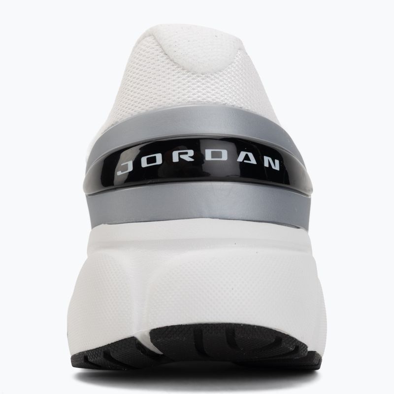 Dámská obuv Jordan Trunner Flow summit white/metallic silver/black 6
