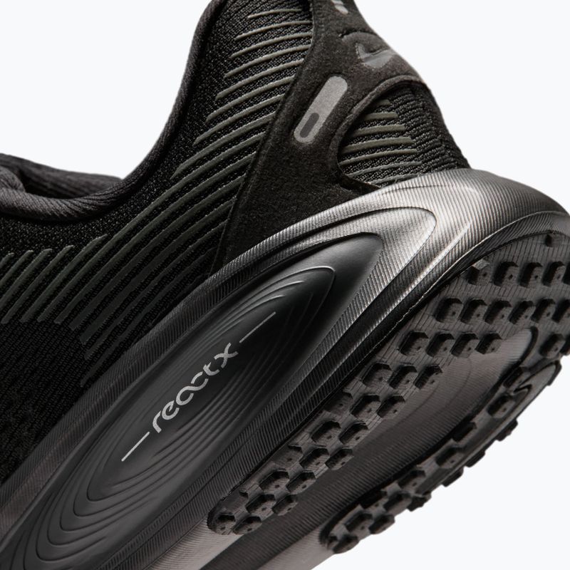 Dětské běžecké boty Nike Vomero 18 black/dark smoke grey/ligh smoke grey/black 6