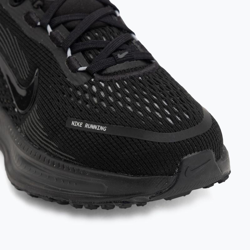 Dětské běžecké boty Nike Vomero 18 black/dark smoke grey/ligh smoke grey/black 7