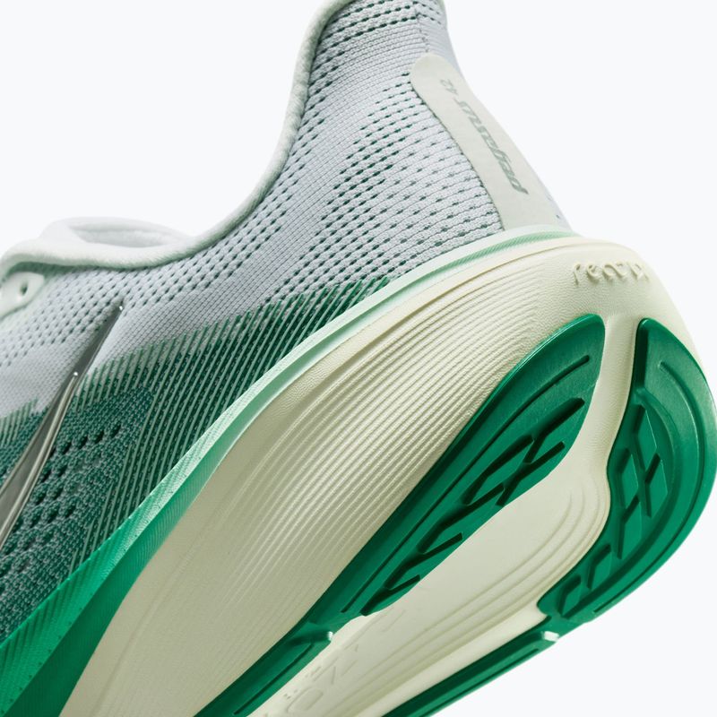 Dámské běžecké boty Nike Pegasus 42 white/malachite/metallic silver 4