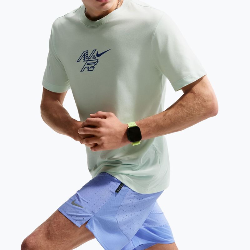 Pánské běžecké šortky Nike Challenger Dri-Fit Breathe 7" royal pulse/royal pulse 4