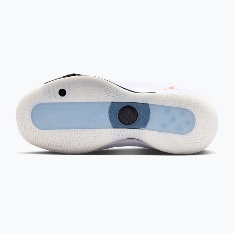 Dětské basketbalové boty Nike Jordan Luka 77 GS Jr white/black/sail/bright crimson 3