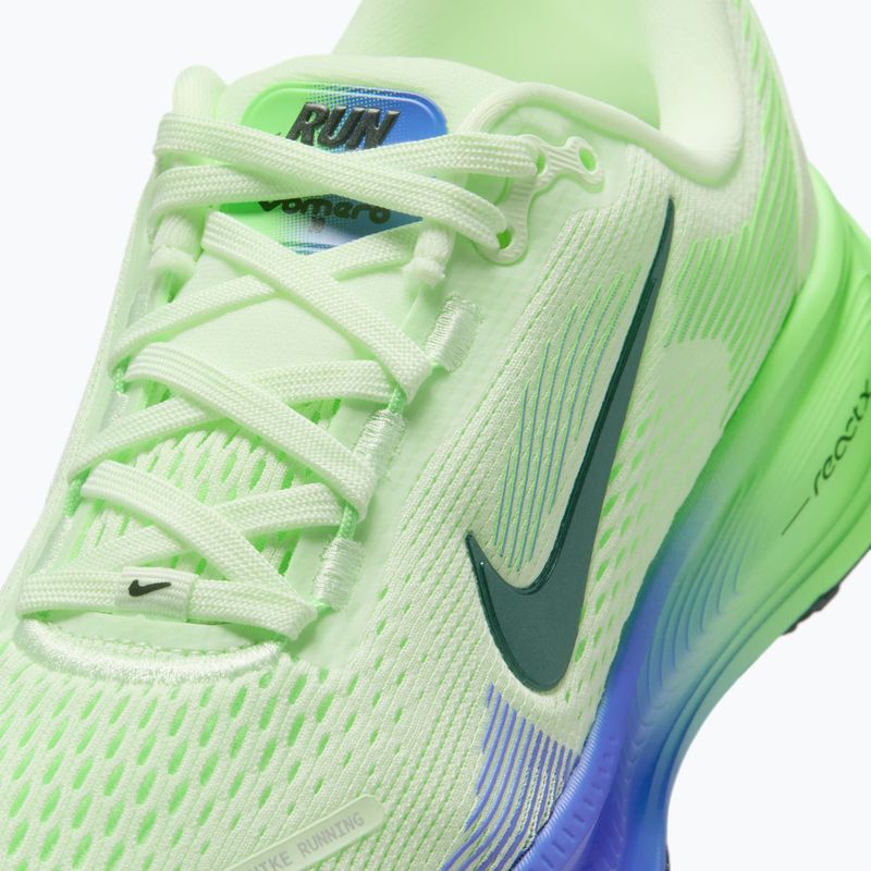 Dětské běžecké boty Nike Vomero 18 volt tint/black spruce 3