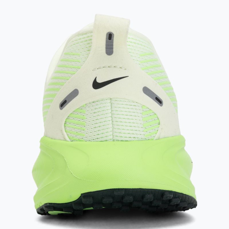 Běžecké boty Nike Vomero 18 volt tint/black spruce 6