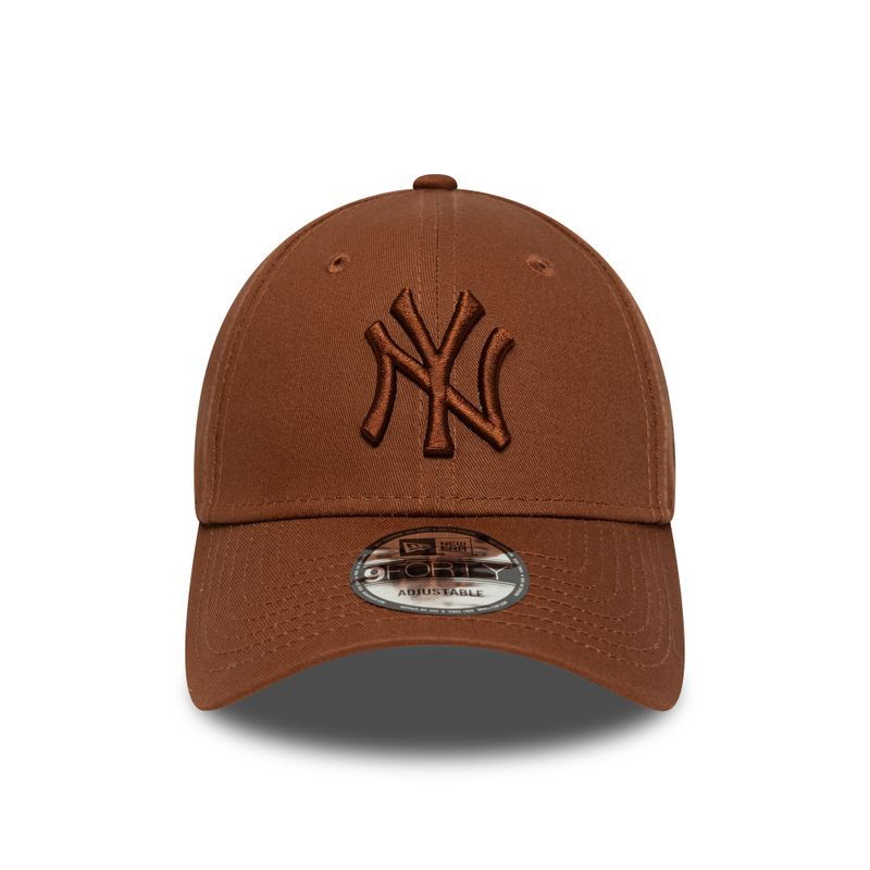 Zimní čepice New Era League Essential 9Forty New York Yankees dark auburn 3