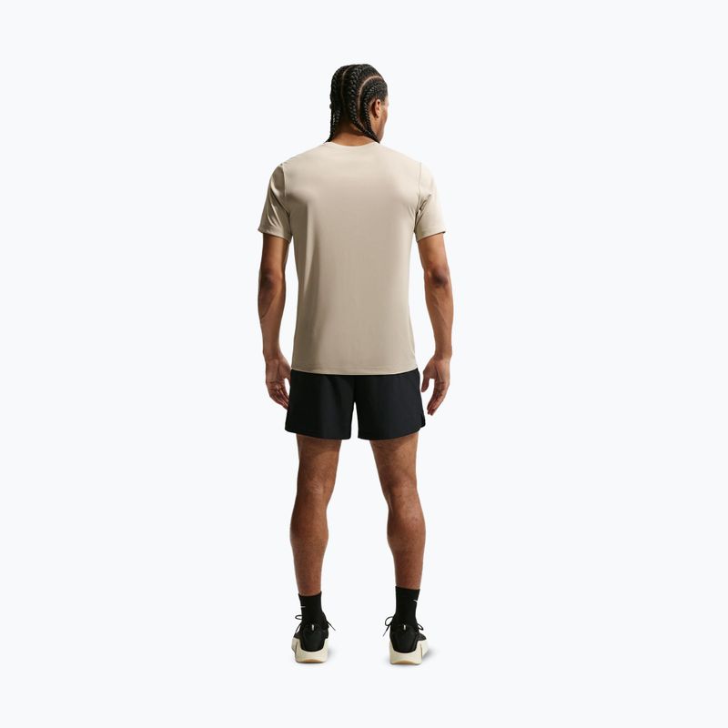 Pánské tréninkové tričko Nike Dri-FIT Training T-Shirt desert khaki/black 3