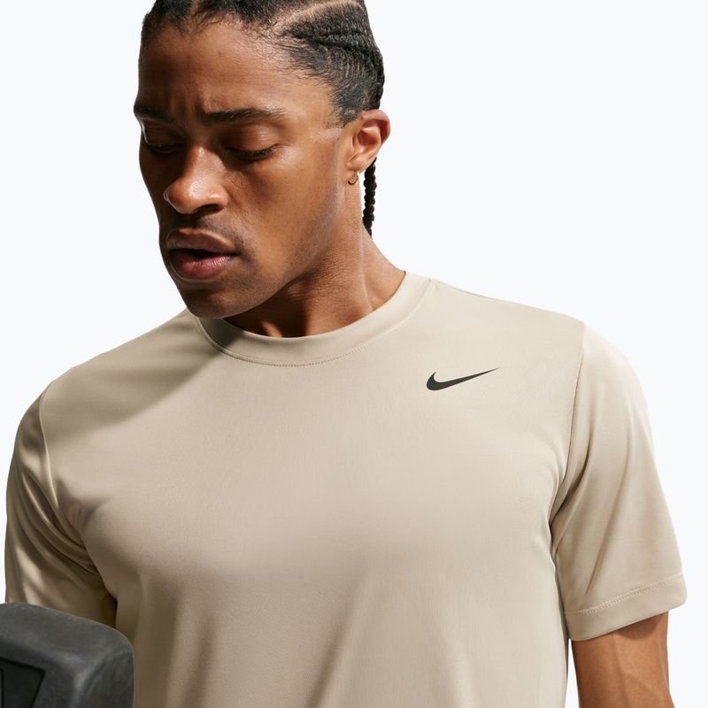 Pánské tréninkové tričko Nike Dri-FIT Training T-Shirt desert khaki/black 4