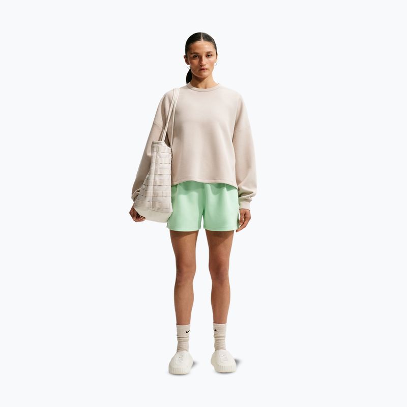 Dámské tréninkové šortky Nike 24.7 ImpossiblySoft cucumber calm/illusion green 2