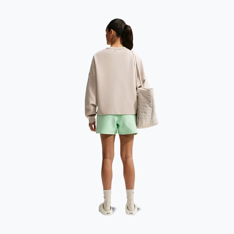 Dámské tréninkové šortky Nike 24.7 ImpossiblySoft cucumber calm/illusion green 3