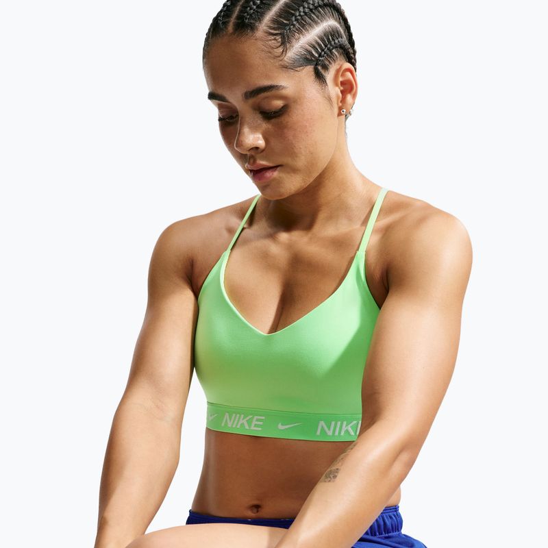 Sportovní podprsenka Nike Indy Light Support illusion green 4