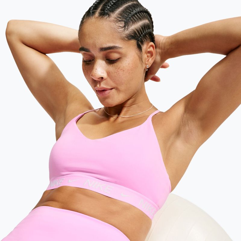 Sportovní podprsenka Nike Indy Light Support pink rise 4