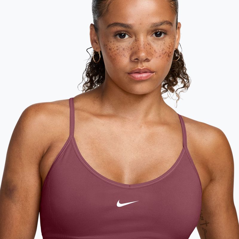 Sportovní podprsenka Nike Pro Seamless pink smoke/white 3