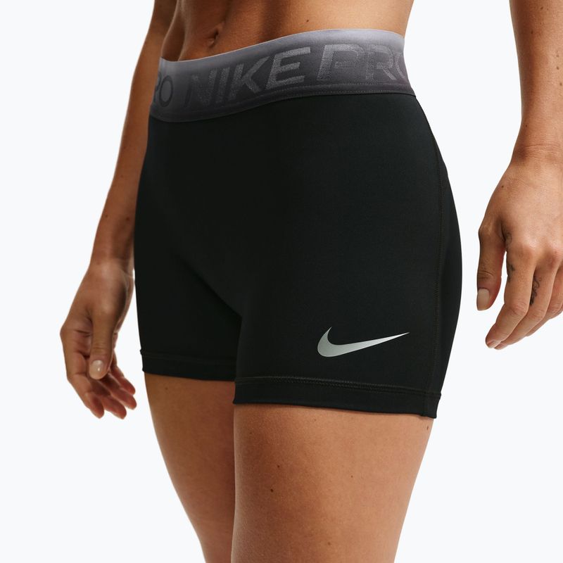 Dámské tréninkové šortky Nike Pro black/ghost 4