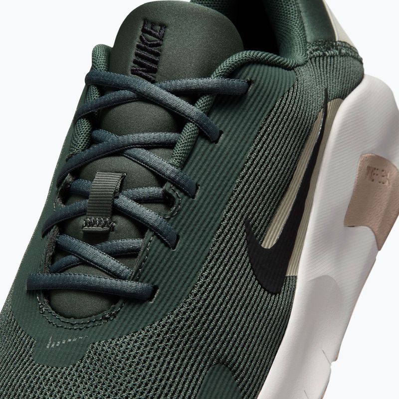 Pánské tréningové boty Nike Flex Train camo green/summit white/cream Ii/black 5