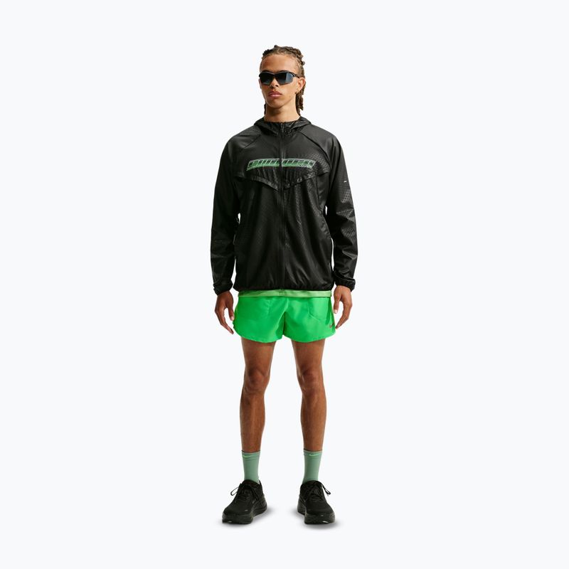 Pánské šortky Nike Stride Dri-Fit s podšívkou 5" zelená jiskra 2
