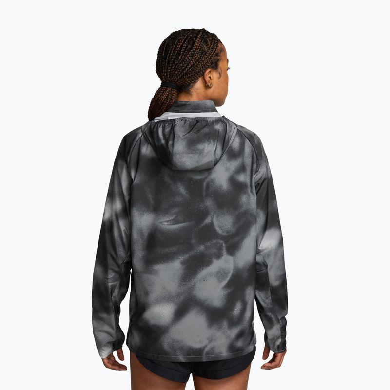 Pánská běžecká bunda Nike Miler black/smoke grey 2