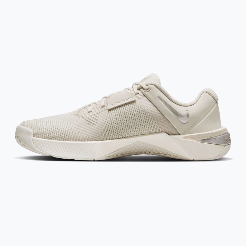 Dámské tréninkové boty Nike Metcon 10 light orewood brown/phantom/metallic silver 2