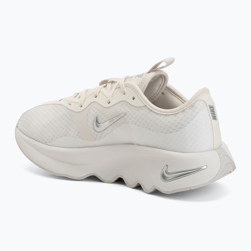 Dámské boty Nike Motiva 2 summit white/phantom/metallic silver 3