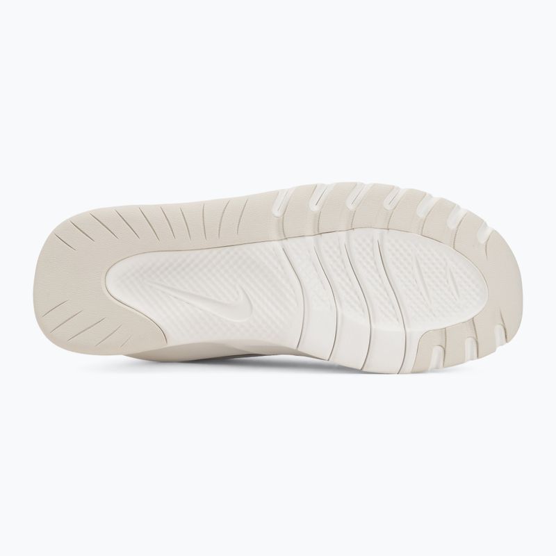 Dámské tréninkové boty Nike Flex Train white/sail/phantom/ metallic silver 4