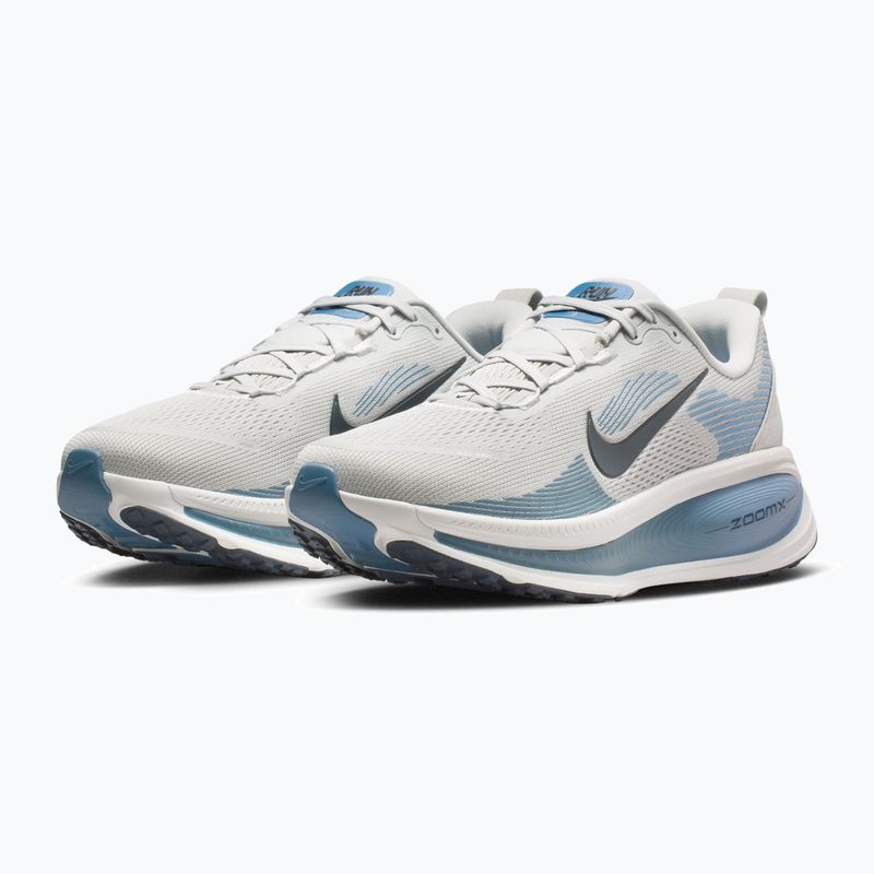 Pánské běžecké boty Nike Vomero 18 grey fog/off white/dark obsidian 3