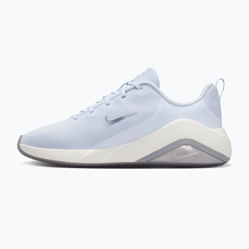 Dámské tréninkové boty Nike Bella 7 football grey/sail/metallic cool grey 2