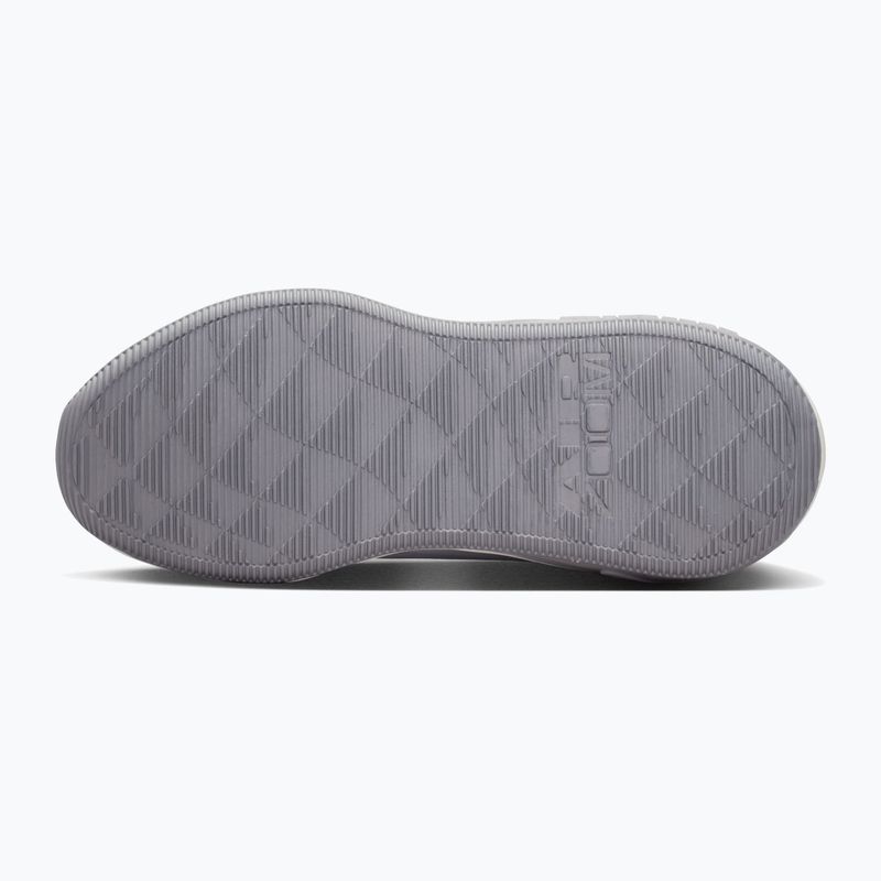 Dámské tréninkové boty Nike Bella 7 football grey/sail/metallic cool grey 3