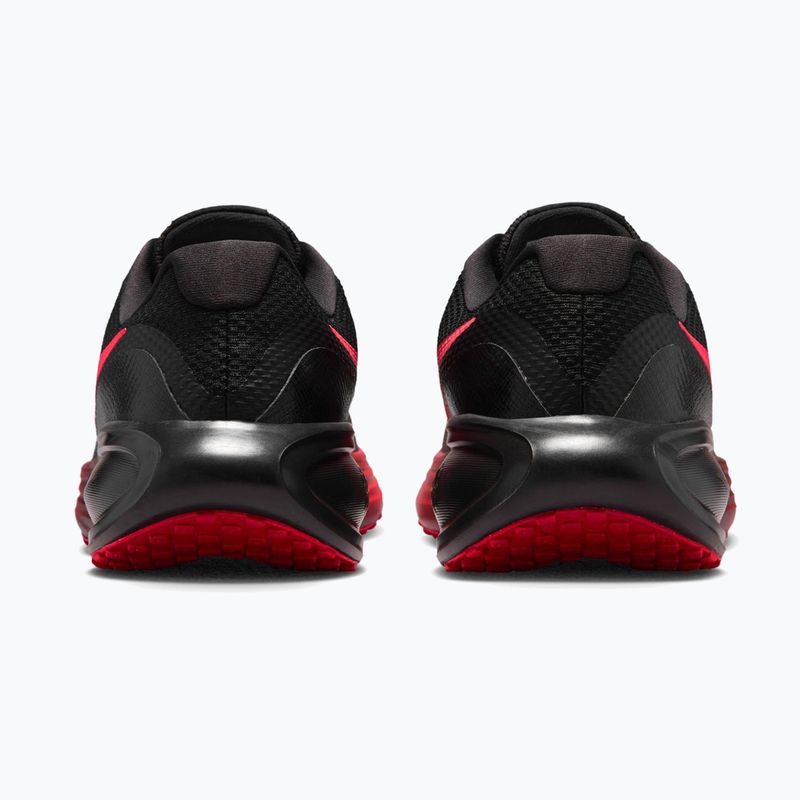 Pánské běžecké boty Nike Revolution 8 black/university red/red orbit 6