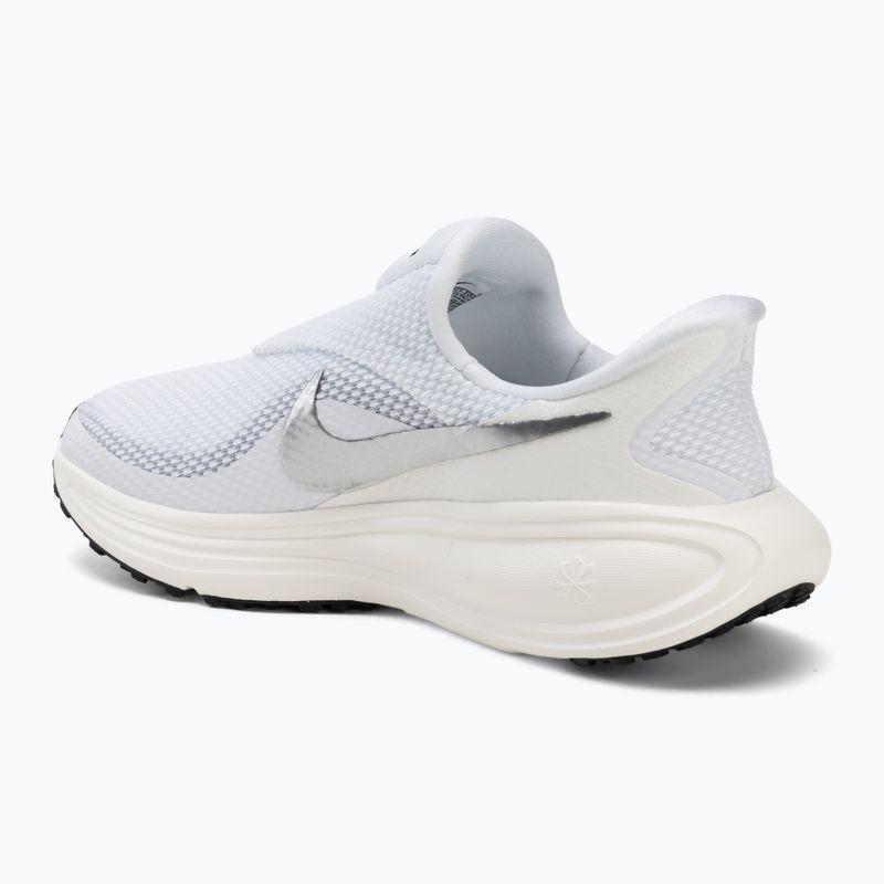 Dámské běžecké boty Nike Revolution 8 EasyOn white/sail/black/metallic silver 3