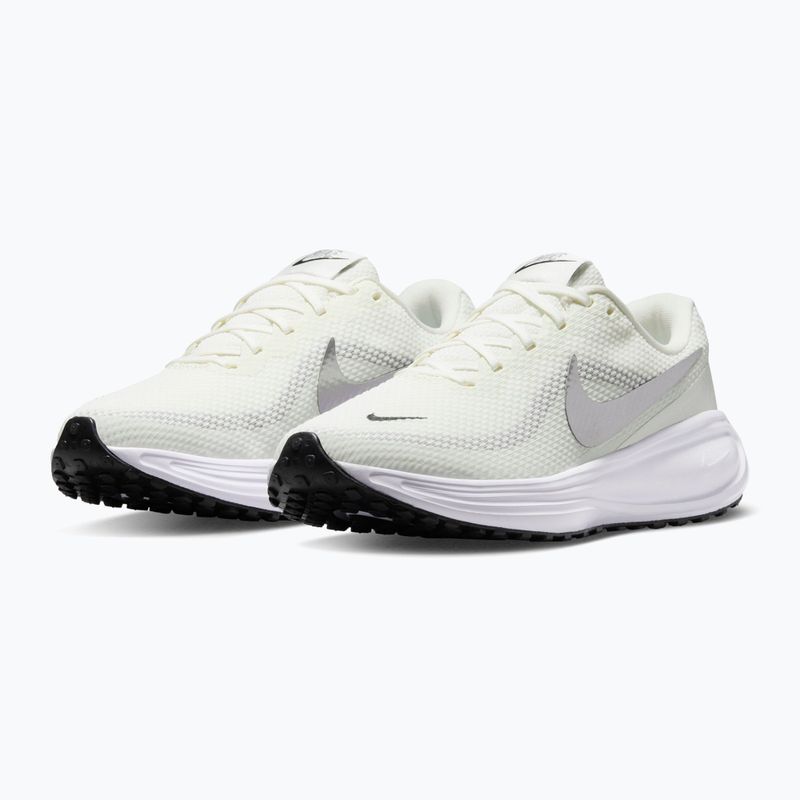 Dámské běžecké boty Nike Revolution 8 sail/white/black/metallic silver 3