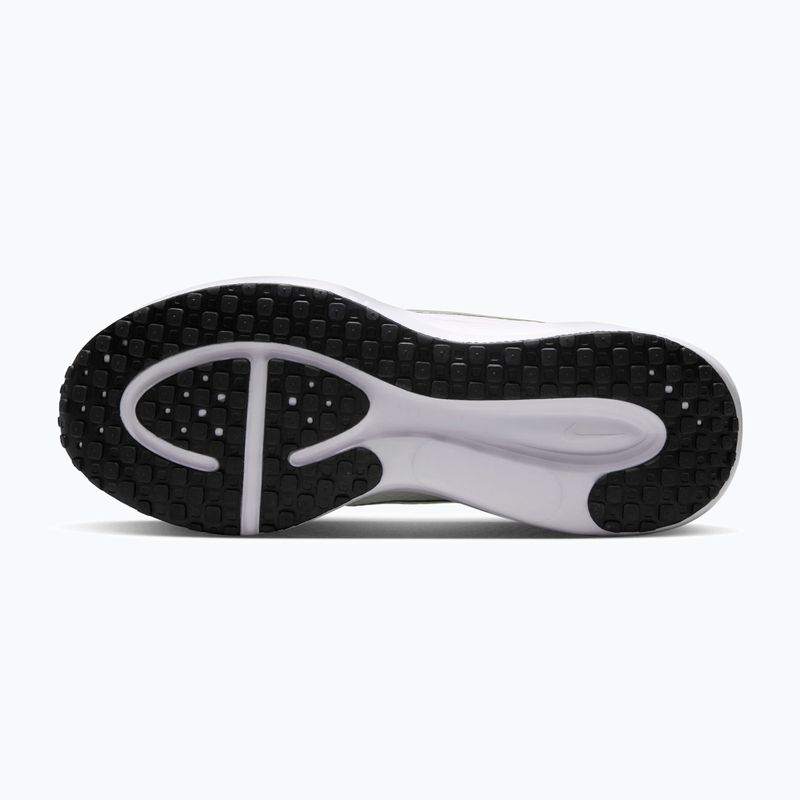 Dámské běžecké boty Nike Revolution 8 sail/white/black/metallic silver 4