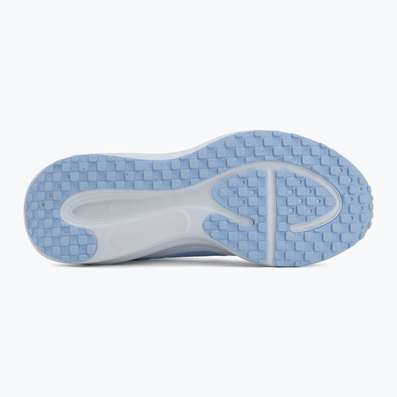 Dámské běžecké boty Nike Revolution 8 EasyOn white/football grey/aluminum 4