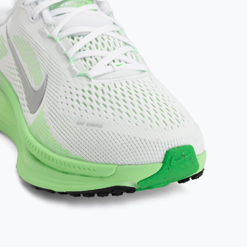 Dámské běžecké boty Nike Vomero 18 white/illusion green/metallic silver 7