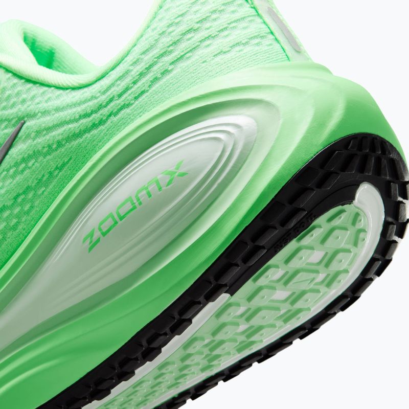 Dámské běžecké boty Nike Vomero Plus white/illusion green/metallic silver 8