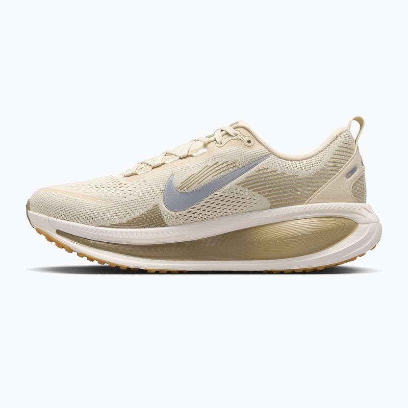 Pánské běžecké boty Nike Vomero 18 light khaki/desert khaki/metallic silver 2