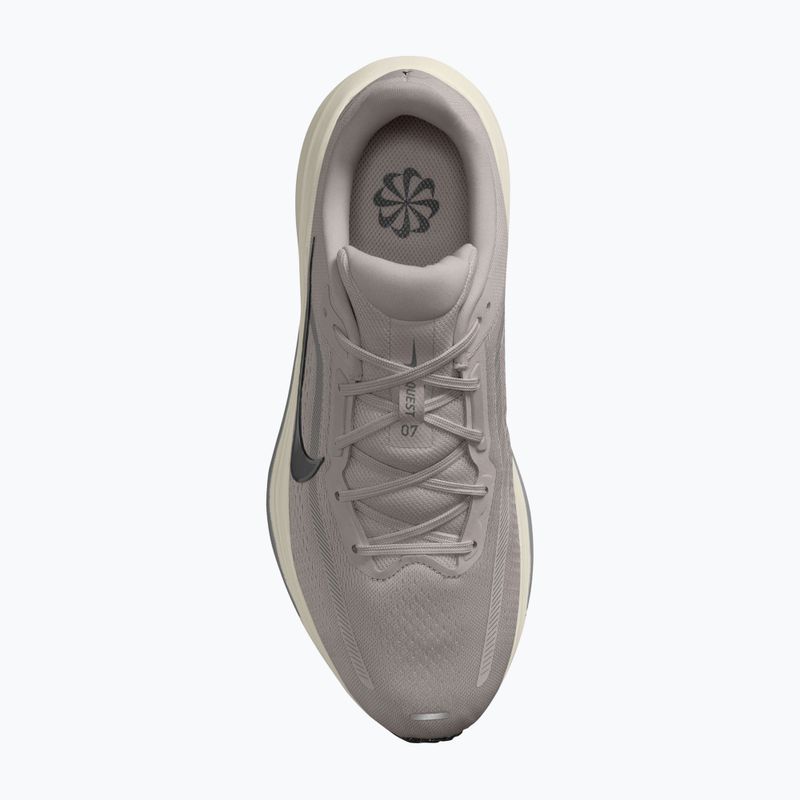 Pánské běžecké boty Nike Quest 7 light iron ore/light bone/flat pewter/black 4
